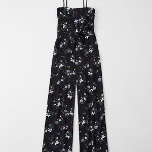 STRAPLESS TIE-FRONT JUMPSUIT